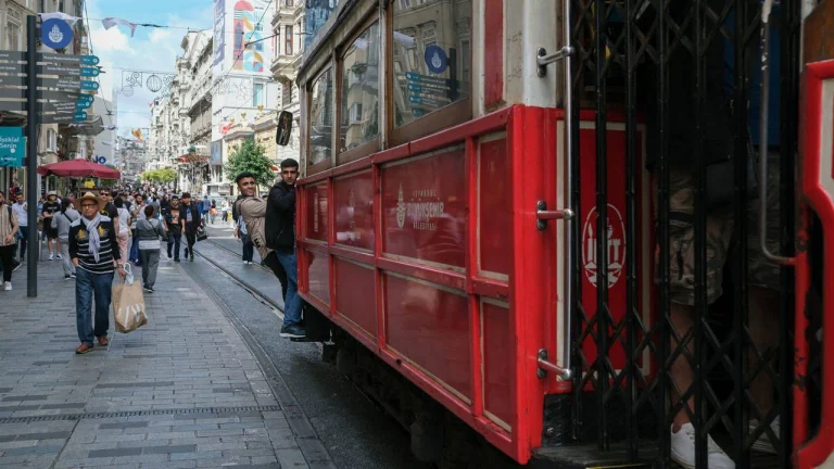 Türkiye’ye en fazla turist hangi ülkelerden geldi?