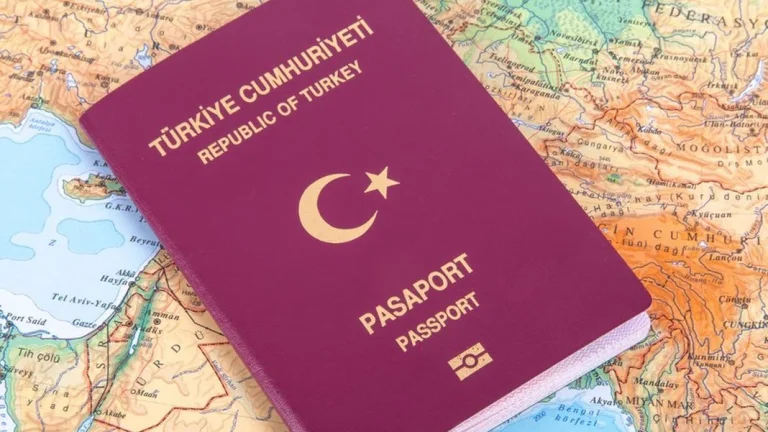 Vize krizinin baş gösterdiği Türkiye’nin sıralaması değişti: En pahalı pasaportta birinci sırada