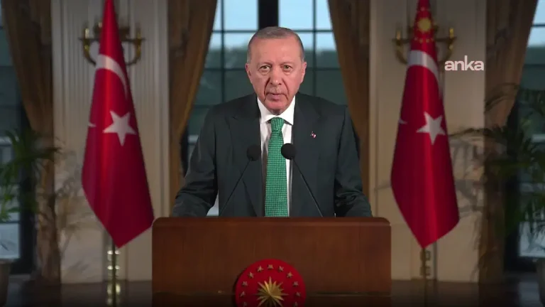Cumhurbaşkanı Erdoğan’dan Uluslararası sistem büyük bir meşruiyet krizi yaşıyorr