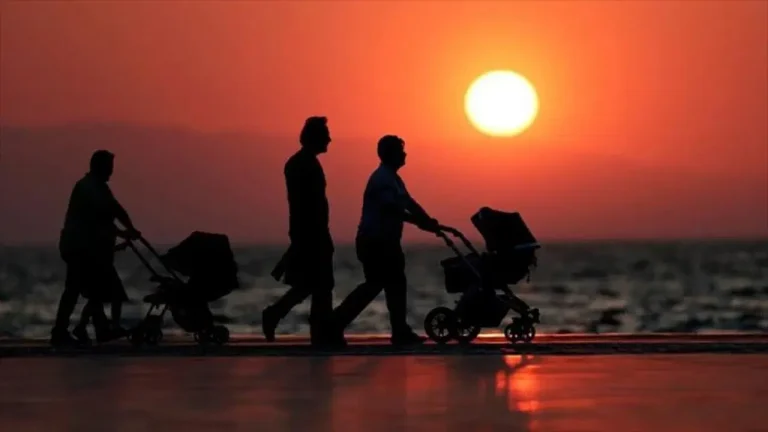 Türkiye  değişiyor: Geniş aile kavramı tarih oluyor..!